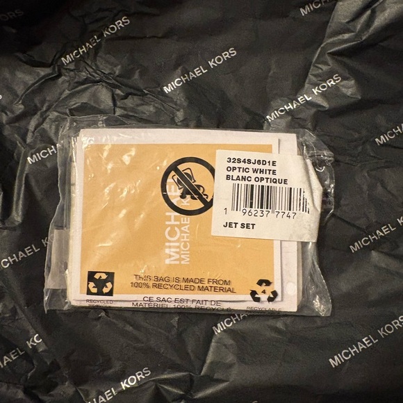 BNWT Michael Kors Croc-Embossed Leather Card Case (Optic White) NOT OUTLET - Picture 4 of 9